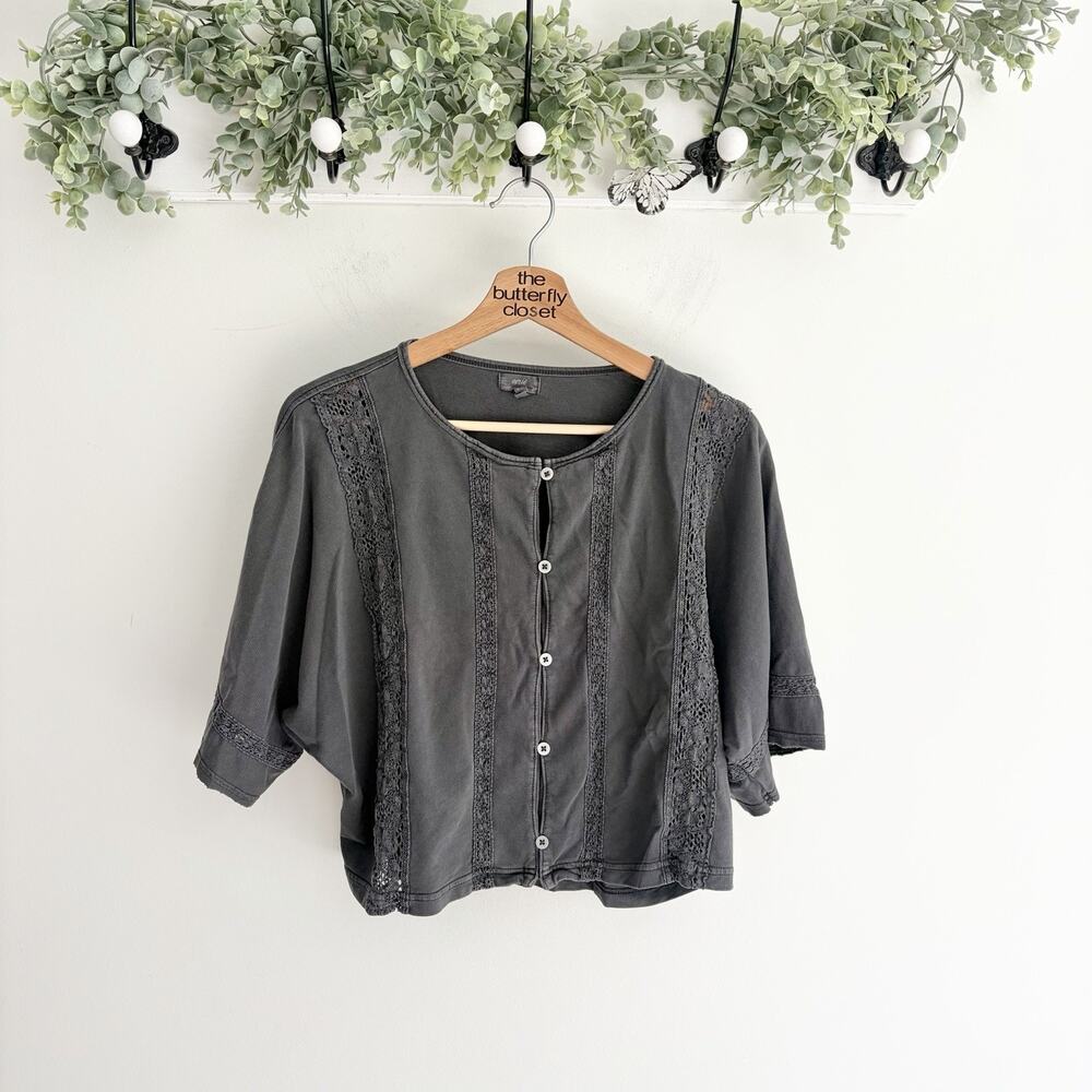 Aerie Short Sleeve Crochet cropped Cardigan Small S6091